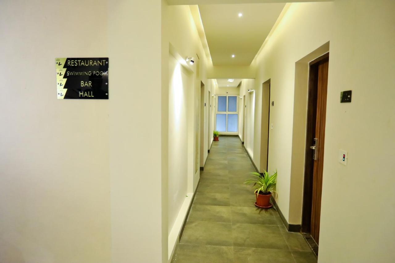 Calux Grand Baga - Formerly Amara Grand Exterior photo
